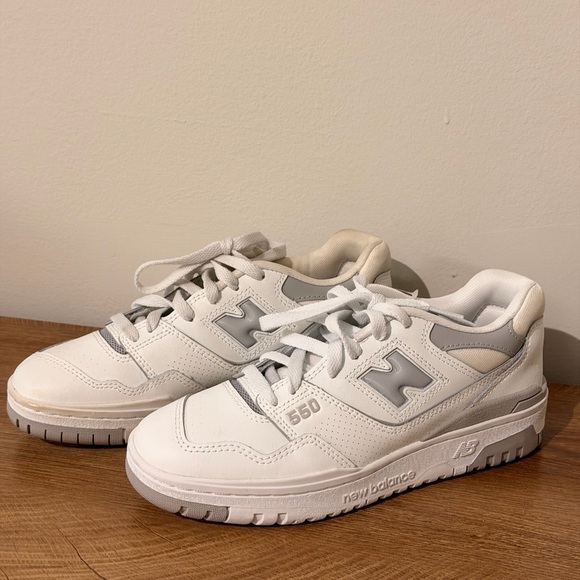New Balance Shoes - New balance 550 women size 7.5